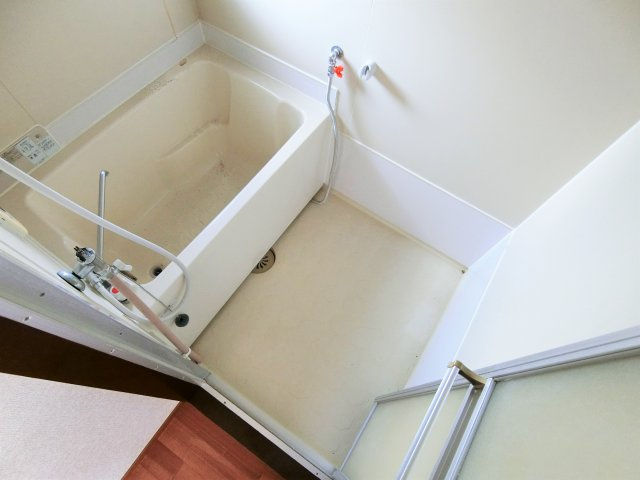 長者ハイツの浴室