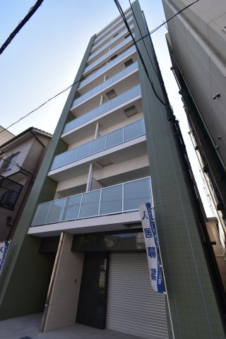 MU　Namba-westの外観