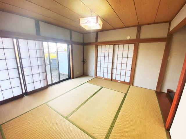 東金市求名戸建の和室