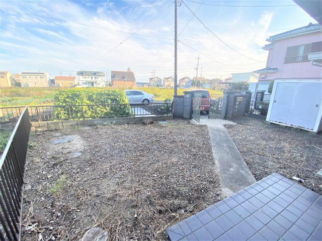 東金市求名戸建の庭