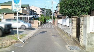 【前面道路含む現地写真】