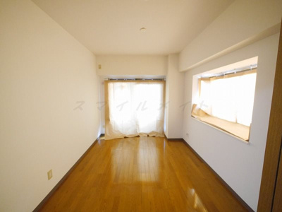 【寝室】 | ラ・ベルヴィ