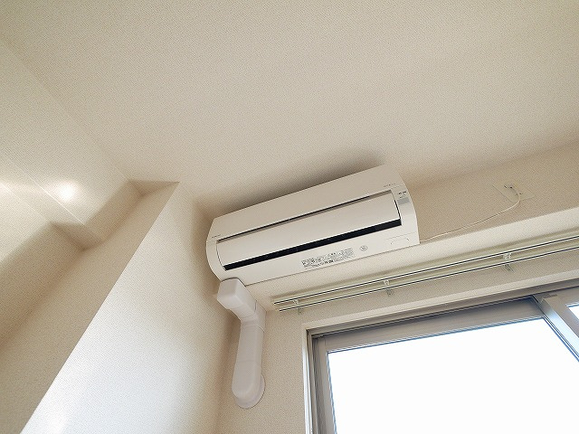 カーサレイメイの浴室|ゆったり浸かれる浴槽です