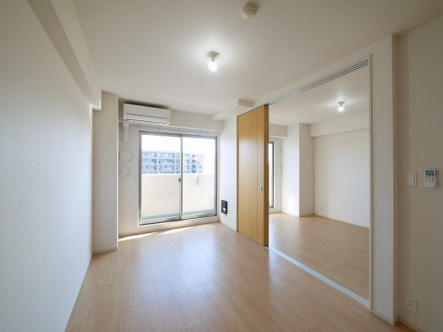 カーサレイメイの居間・リビング