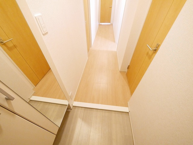 カーサレイメイの玄関