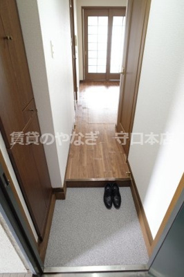 【玄関】 | ハイツリヴェール