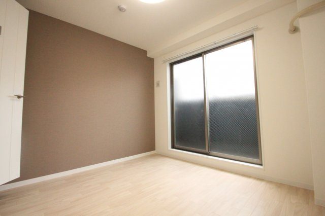 AQUA COURTⅡ　(近大　一人暮らし)の洋室