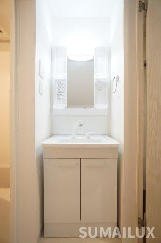 ADC京町Racoの洗面所