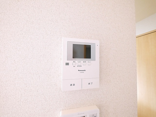マーベラスコートⅠ・Ⅱのセキュリティ|モニター付きインターホン