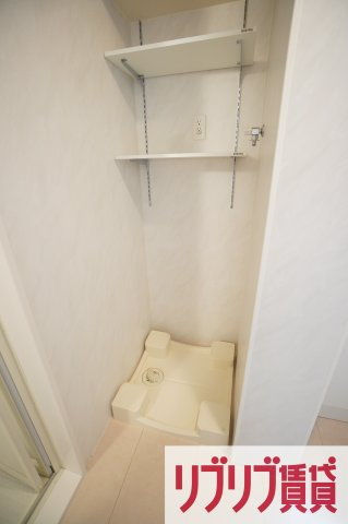 ピーノフォーリア弐番館の洗面所