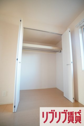 ピーノフォーリア弐番館の収納