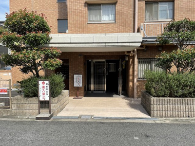 【エントランス】 | ルミエール