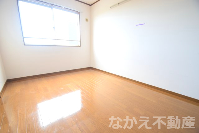 【寝室】 | 落ち着いて過ごせるお部屋なので、寝室にいかがでしょうか