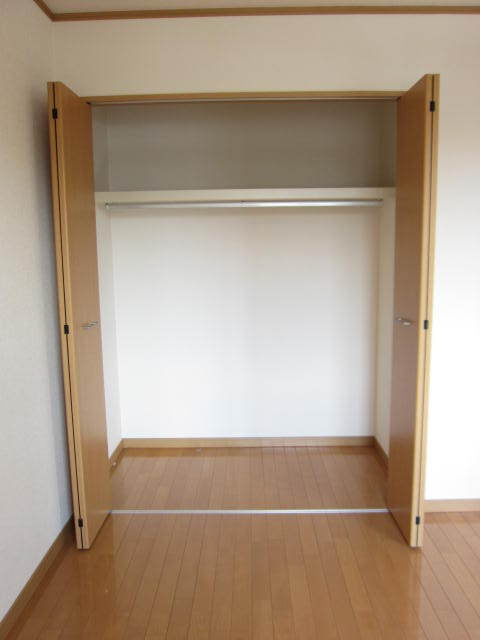 エスターテ　B棟の収納