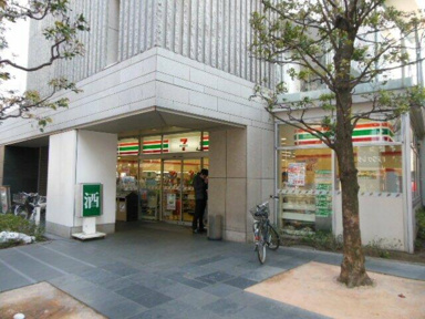 「セブンイレブン」