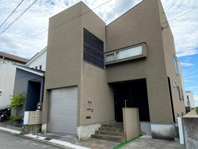 【外観】 | 神園町　貸戸建 | すっきりとしたモダンな外観と内装が魅力の物件です。
