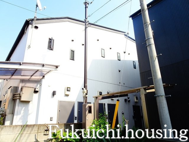 レジデンス千歳船橋の外観