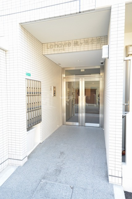 ラ・ハイール桃ヶ池公園のエントランス