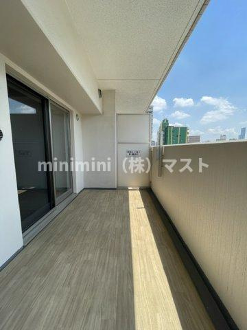 富士林プラザ15番館のバルコニー
