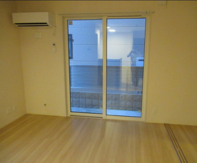 【居間・リビング】 | グレイスコートやまが | おしゃれな居間です