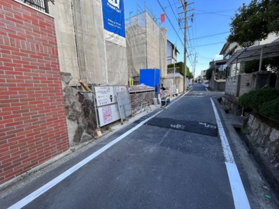 【前面道路含む現地写真】 | 千種区希望ヶ丘第2期　1号棟＜仲介手数料無料＞富士見台小学校・千種台中学校 | 12/24撮影
住宅ローンアドバイザーの村田です。住宅ローン審査が通らなかった方、あきらめる前にご相談ください。