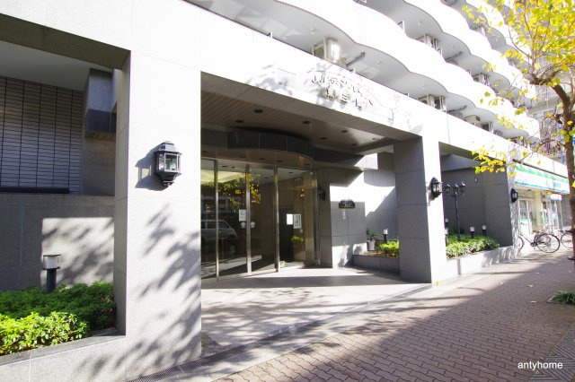 ノルデンハイム東三国　仲介手数料無料のエントランス