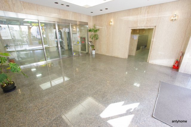 ノルデンハイム東三国　仲介手数料無料のロビー