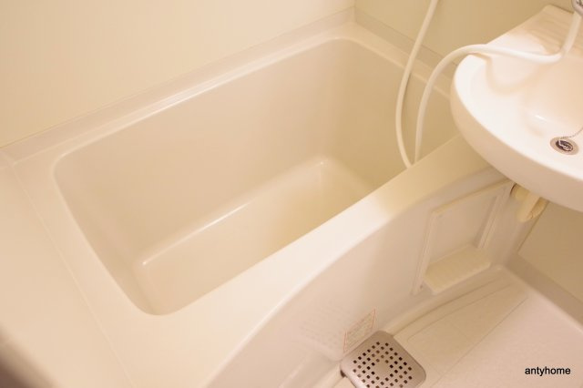 ノルデンハイム東三国　仲介手数料無料の浴室