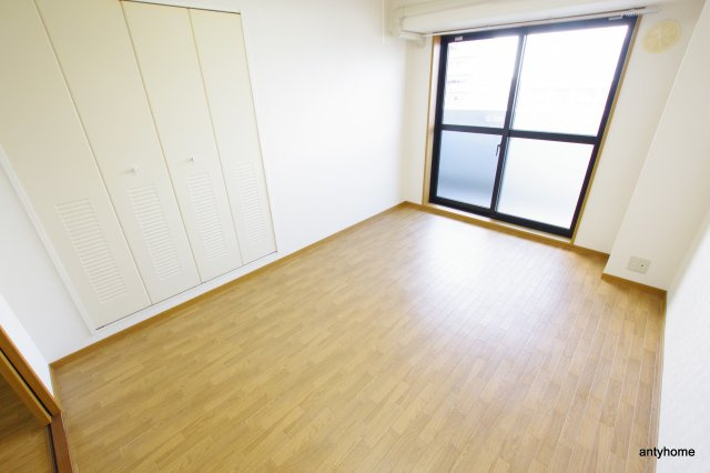 ノルデンハイム東三国　仲介手数料無料の寝室