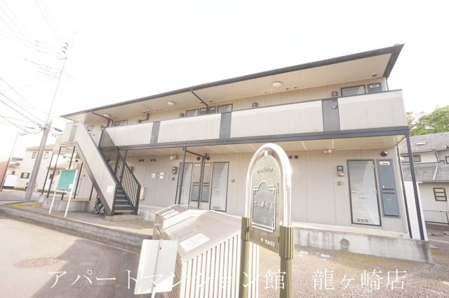 クレスト藤ヶ丘ⅡＢ棟の外観