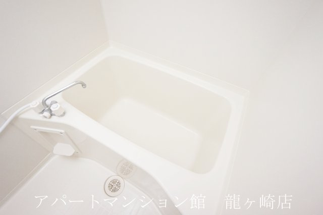 クレスト藤ヶ丘ⅡＢ棟の浴室