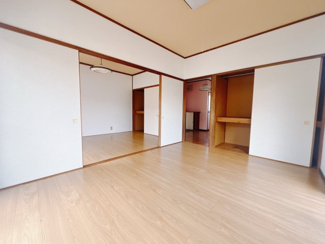 【居間・リビング】 | チェリーハイツ