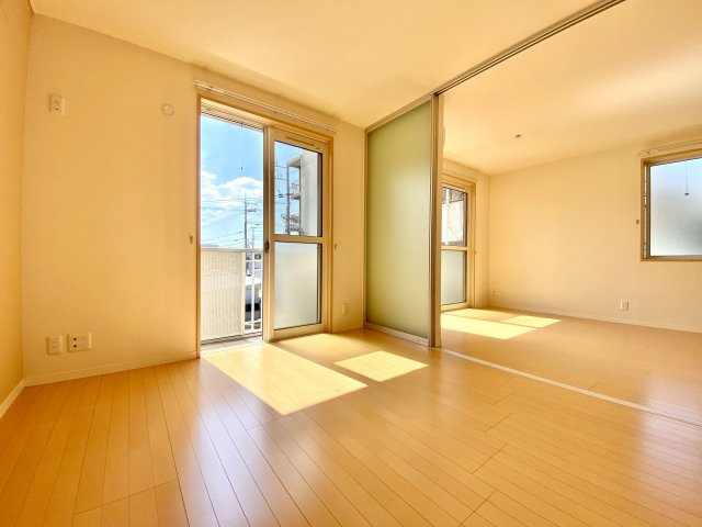 【洋室】 | シャーメゾン紀三井寺