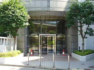 【その他共用部分】 | 【2021年8月末リノベーション工事終了予定】
物件の陽当りや通風・仕様設備や
お部屋の大きさの比較、状態など、
資料には掲載していない情報がたくさんあります。
ぜひ現地を見られる事をお勧めいたします