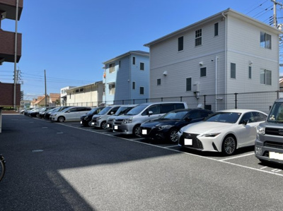 【駐車場】 | ヴェルディ・ソレイユ海田 | 駐車場は1住戸1区画所有権がございます　月額は無料です