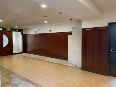 【エントランス】 | ヴェルディ・ソレイユ海田 | 管理の行き届いた綺麗なエントランスです