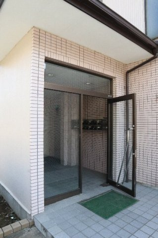 【エントランス】 | 佐久間ハイツ | エントランスになります