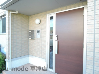 【エントランス】