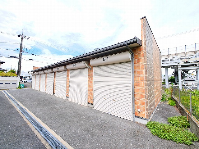 松田トランクルームⅠの外観