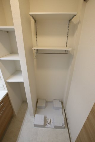 【設備】 | agerate(アジェラート)　A棟 | 室内洗濯機置き場