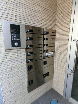 【その他共用部分】 | ｂ’CASA　Horikiri | 集合ポスト&宅配ボックス