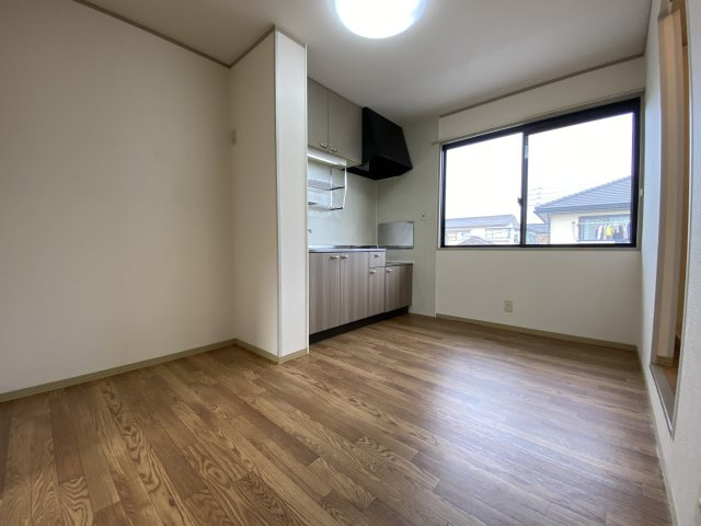 ファミールＫのキッチン|DK６帖