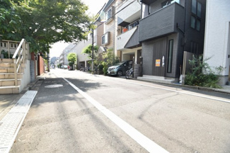 【前面道路含む現地写真】 | 北側幅員6.2ｍ公道