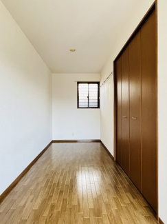 【洋室】 | ピアニーフィールドＡ