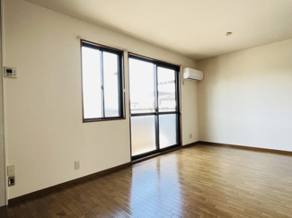 【洋室】 | ピアニーフィールドＡ