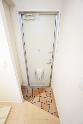 【玄関】 | COZYVILLA | ※同物件、同タイプのお部屋です