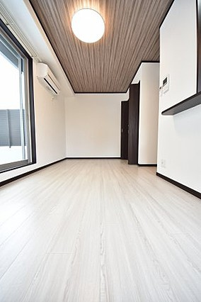 キャメロンプレイス中山手通の居間・リビング