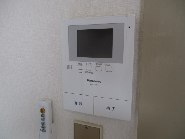 【セキュリティ】 | ロイヤル西加賀屋