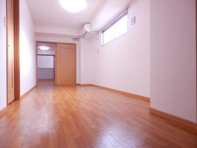 ヴィオラ・三条小川の子供部屋|洋室