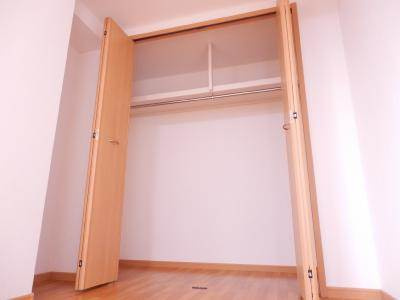 ヴィオラ・三条小川の収納|クローゼット